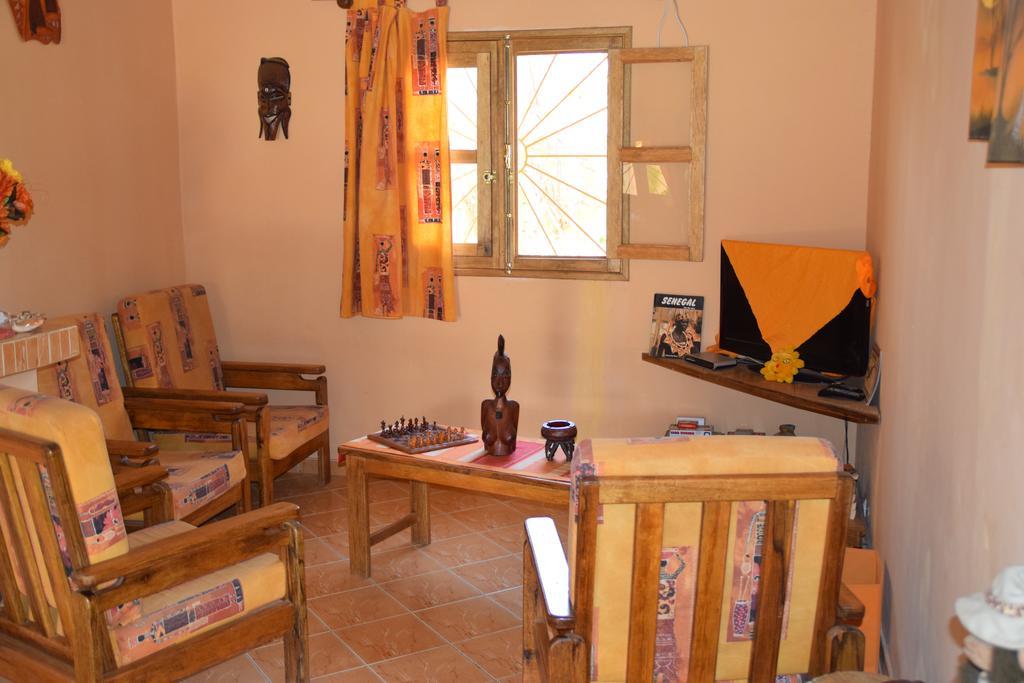 Villa Au Soleil Saly Portudal Kamer foto